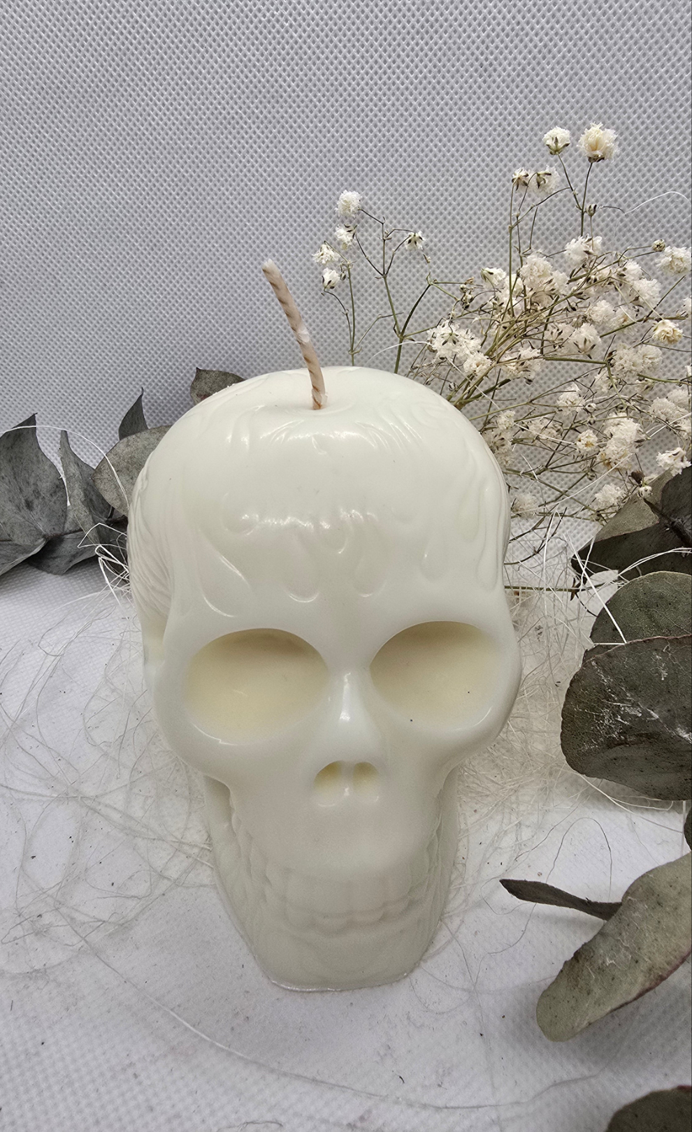 Totenkopf mit Flammen